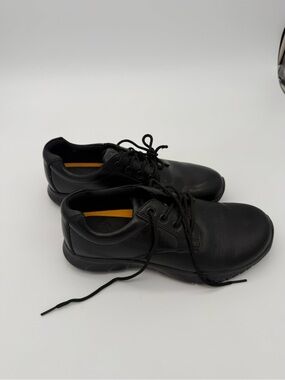 Black Lace-Up Comfort Work Shoes